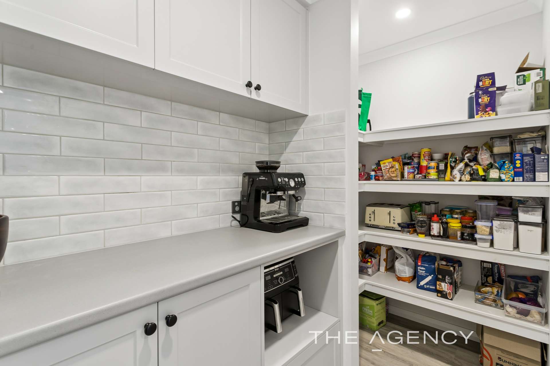 13 Bridgeman Road, Bakers Hill For Sale by Farmbuy.com - image 9