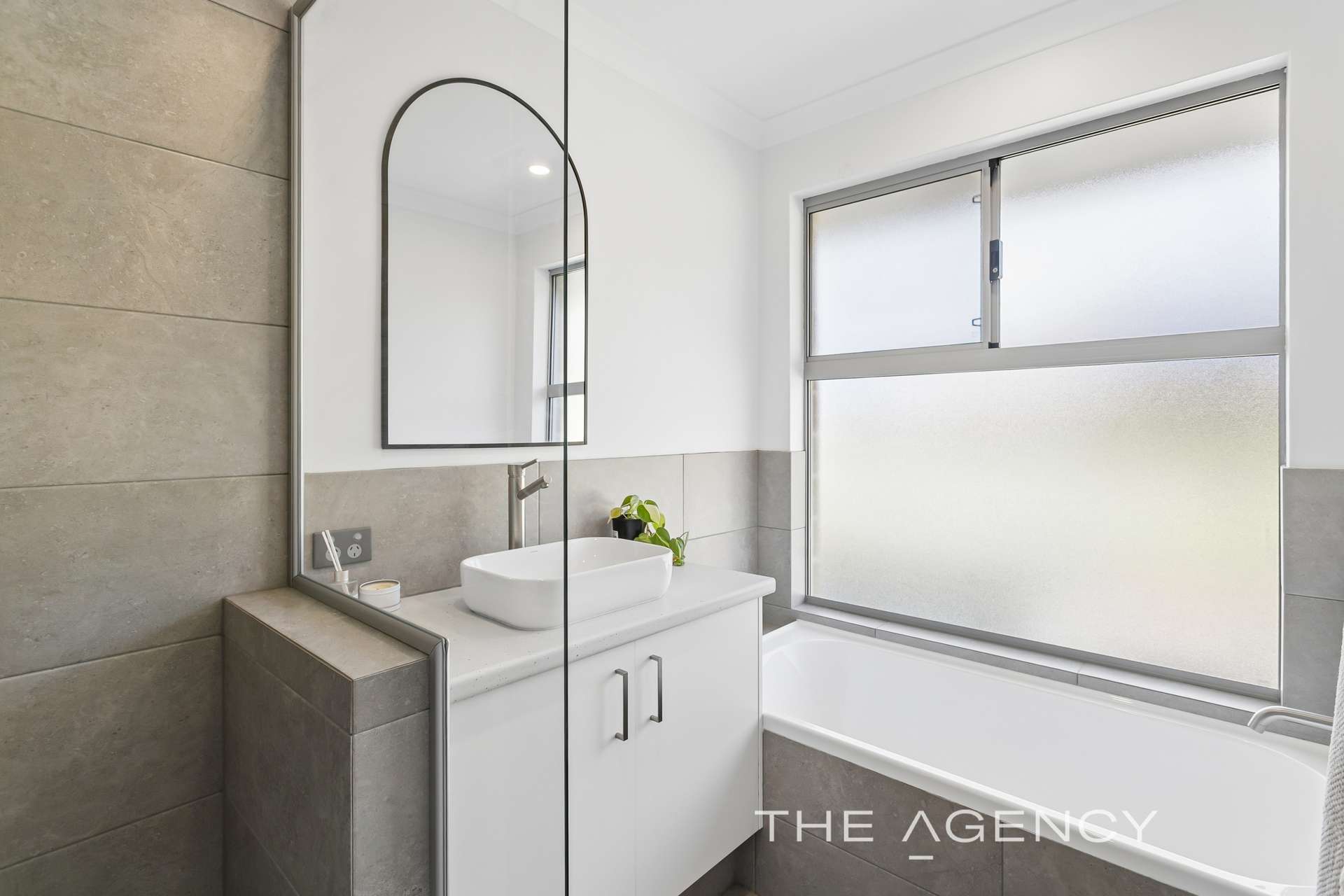 13 Bridgeman Road, Bakers Hill For Sale by Farmbuy.com - image 20