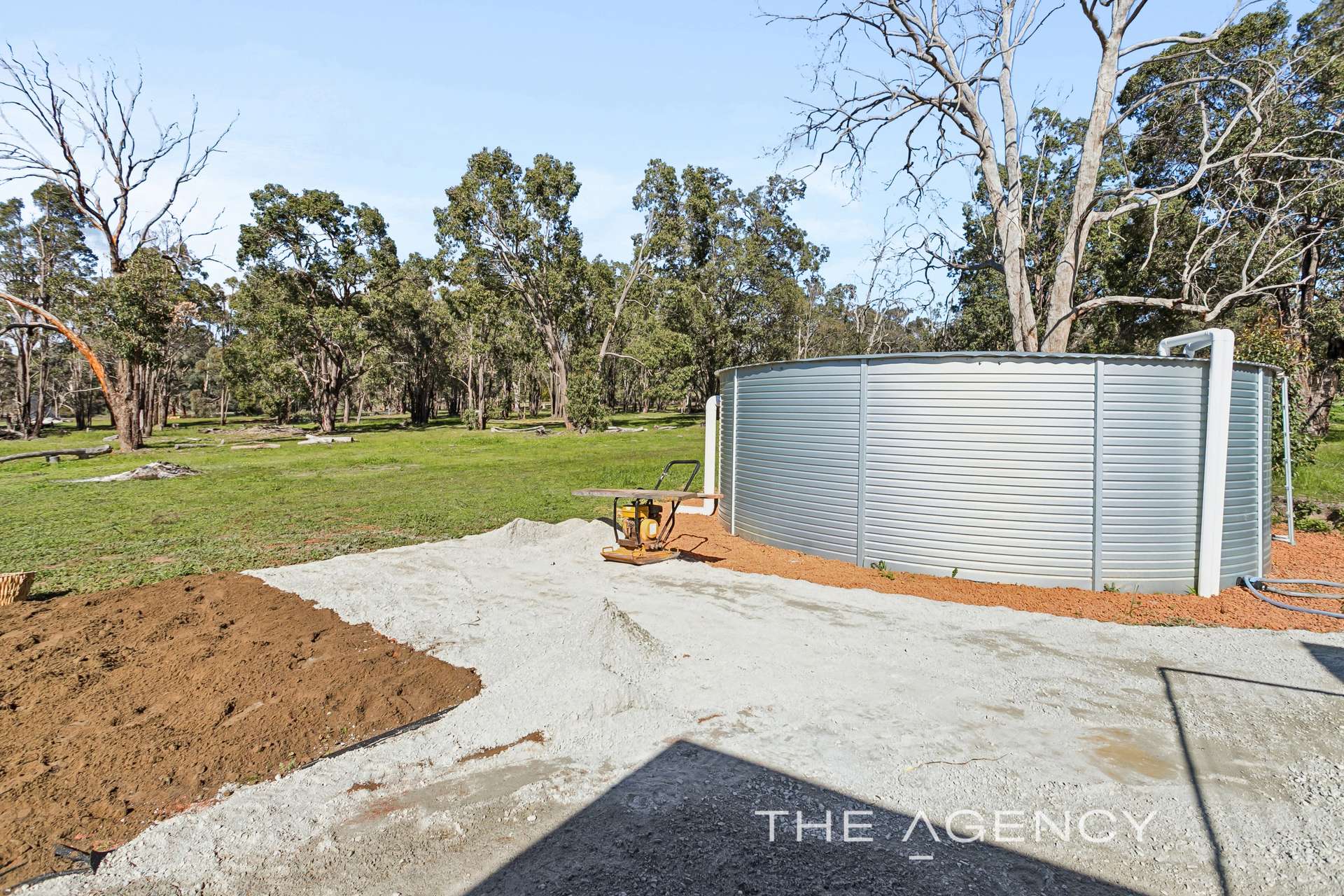 13 Bridgeman Road, Bakers Hill For Sale by Farmbuy.com - image 24