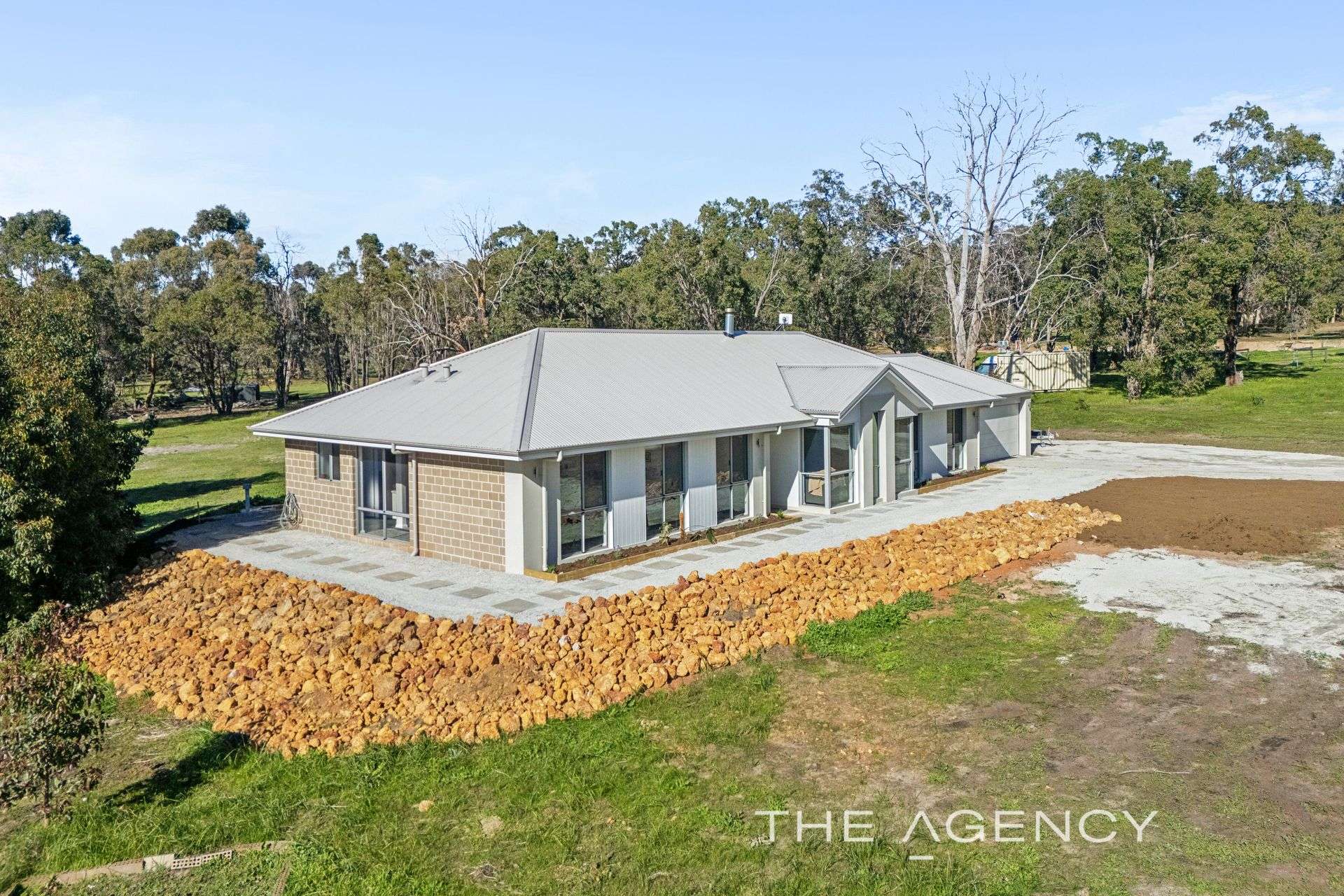 13 Bridgeman Road, Bakers Hill For Sale by Farmbuy.com - image 35
