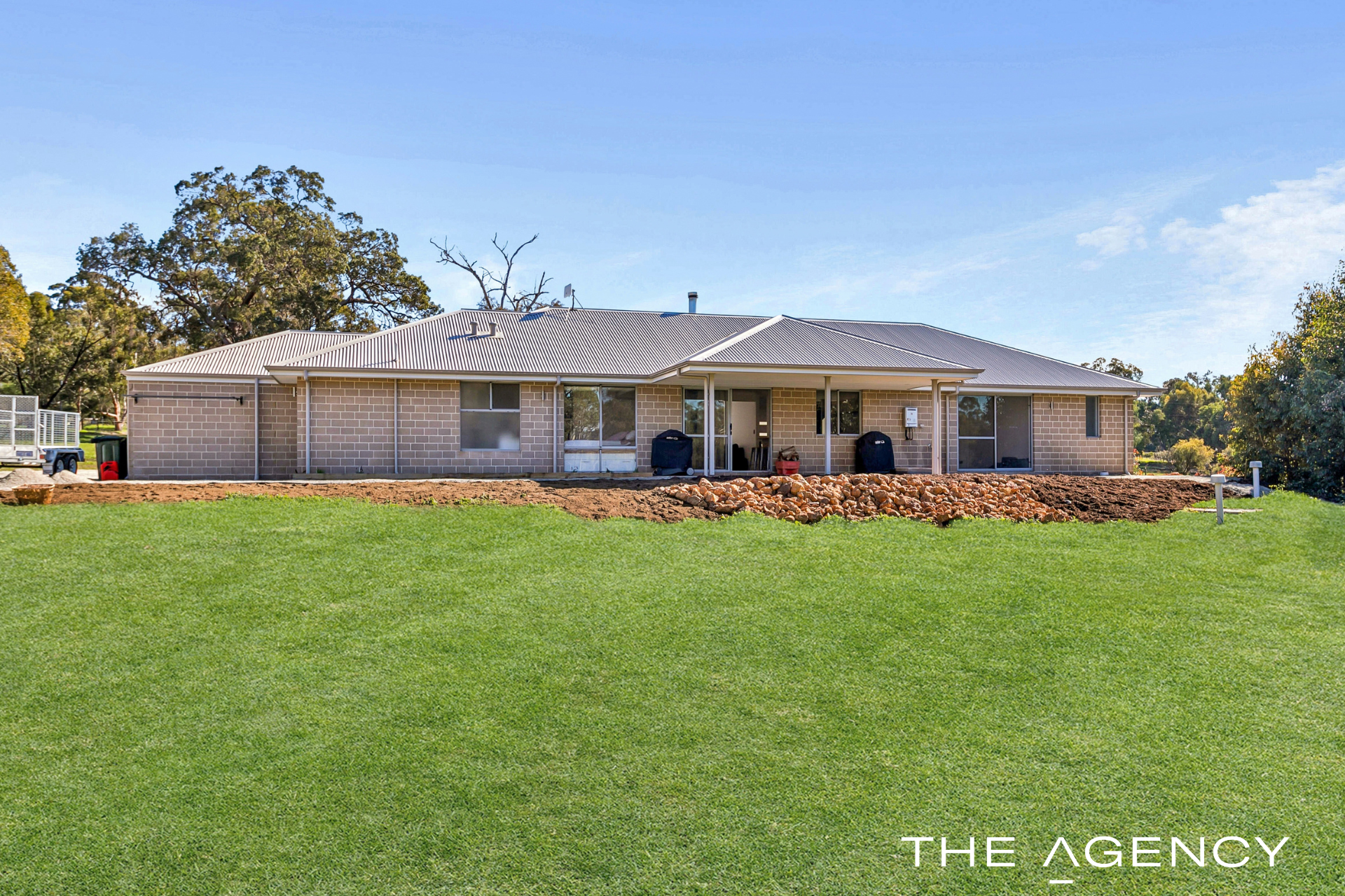 13 Bridgeman Road, Bakers Hill For Sale by Farmbuy.com - image 22