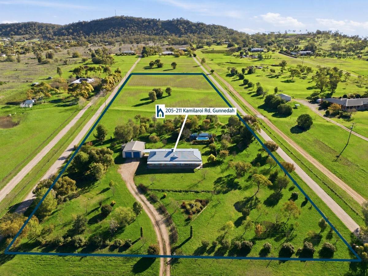 205-211 Kamilaroi Road, Gunnedah For Sale by Farmbuy.com - image 1