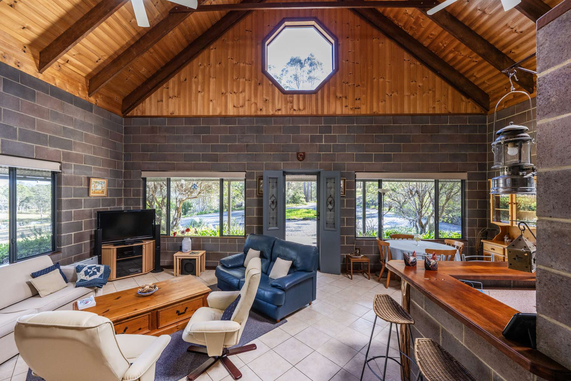 2589 Clarence Way, Upper Copmanhurst For Sale by Farmbuy.com - image 7