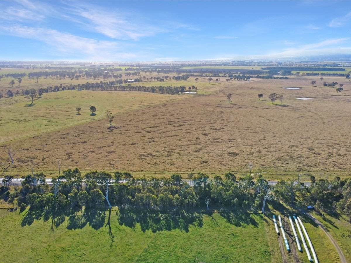 1750 Princes Highway, Hillside For Sale by Farmbuy.com - image 13
