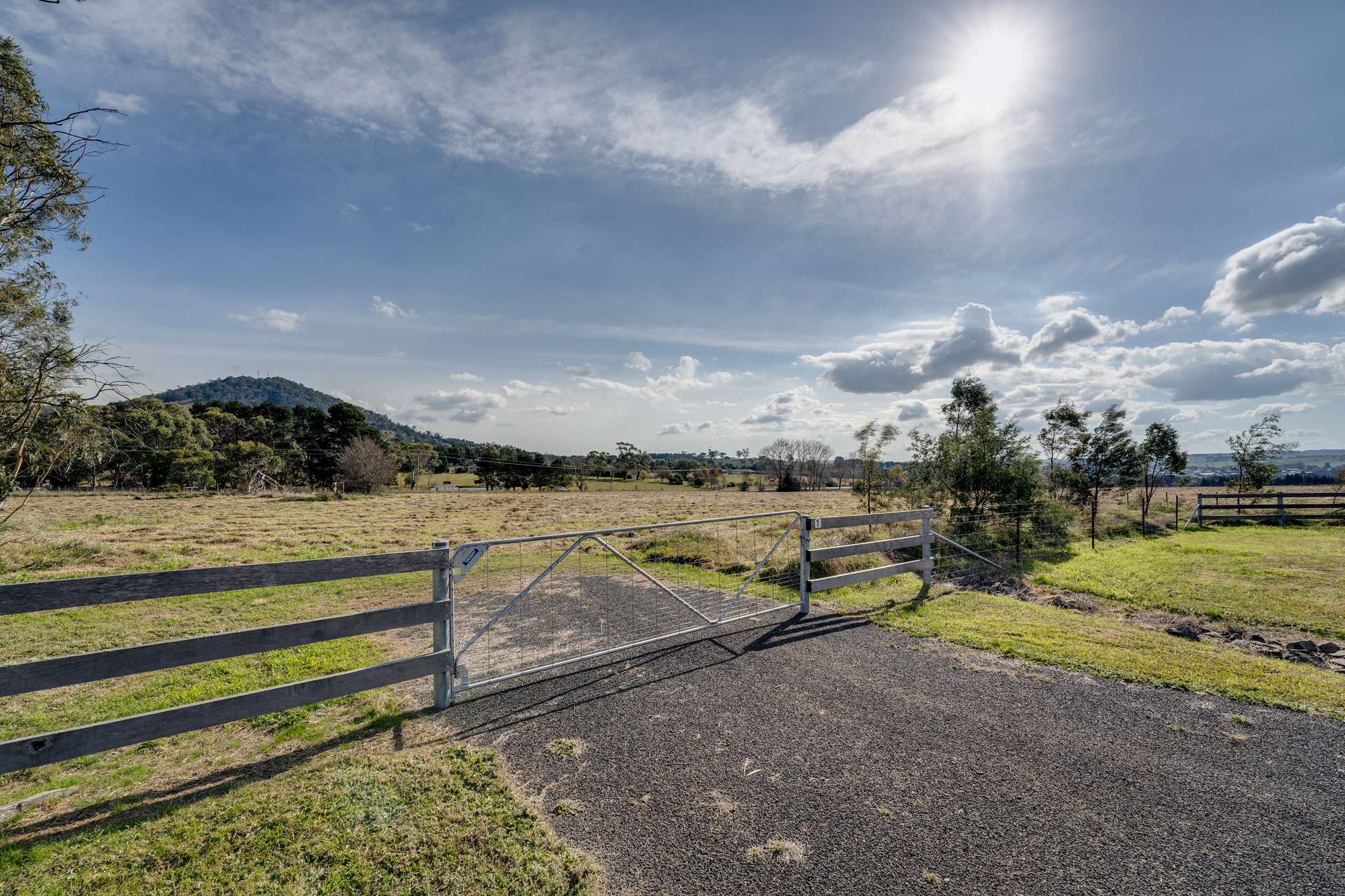 1 Aubrey Close, Braidwood For Sale by Farmbuy.com - image 2