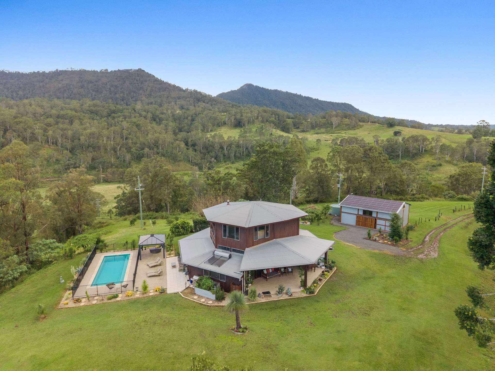 925 Gradys Creek Road, Gradys Creek For Sale by Farmbuy.com - image 1