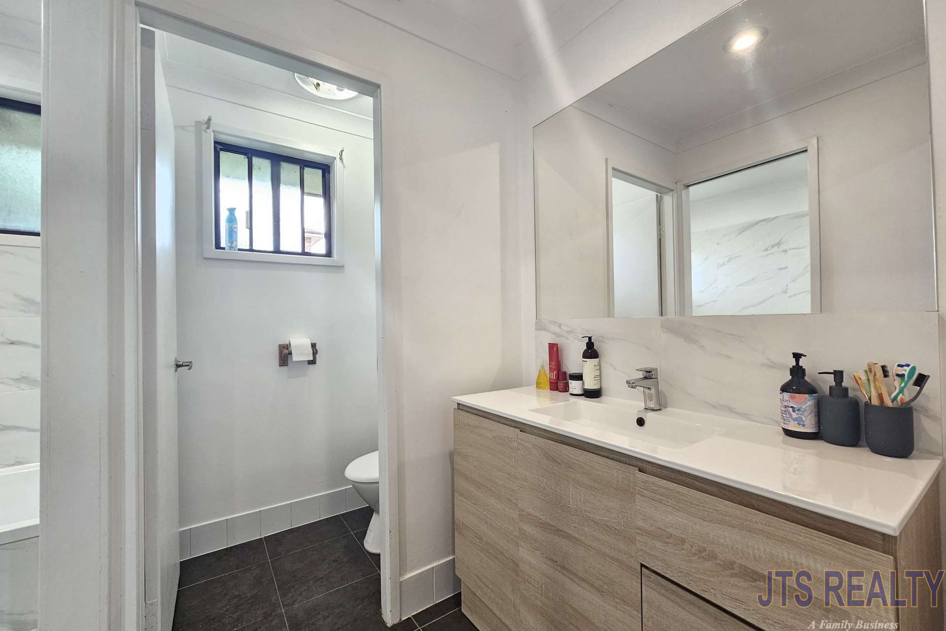 8 Sheppard Avenue, Muswellbrook For Sale by Farmbuy.com - image 22