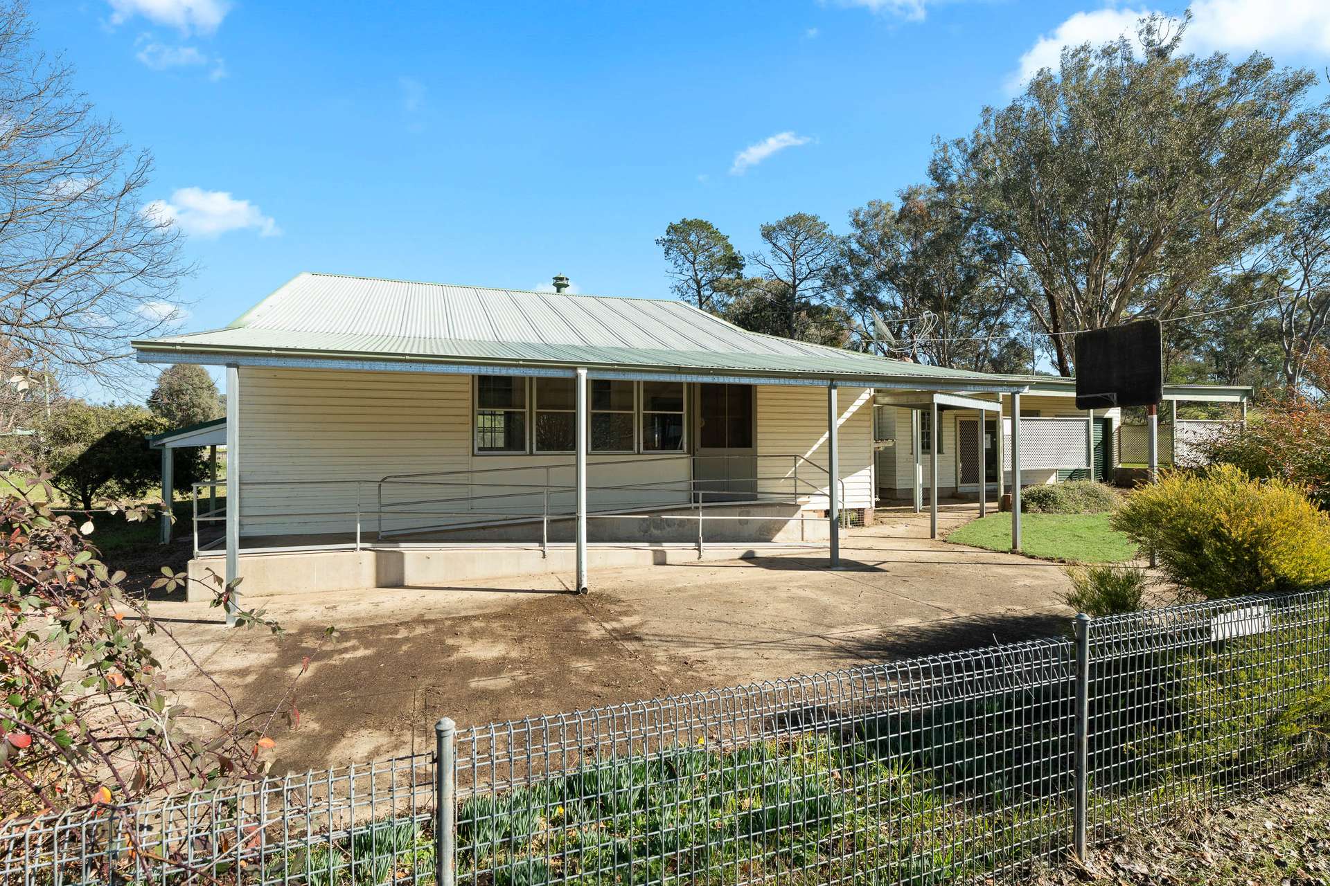 3074 Rugby Road, Rugby Auction by Farmbuy.com - image 17