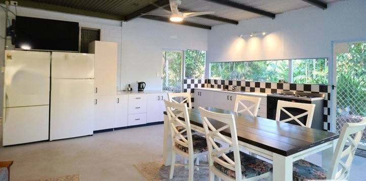 680 Miles Road, Batchelor For Sale by Farmbuy.com - image 14