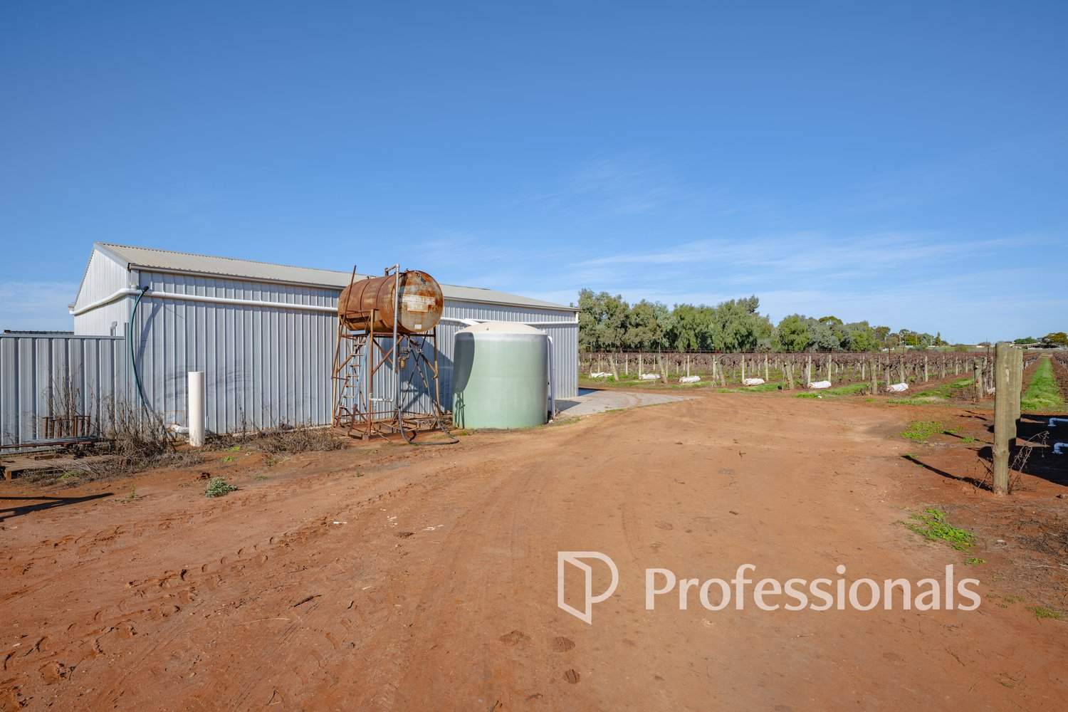 Lot 2 San Mateo Ave & Lot 3 Deakin Avenue, Mildura For Sale by Farmbuy.com - image 7