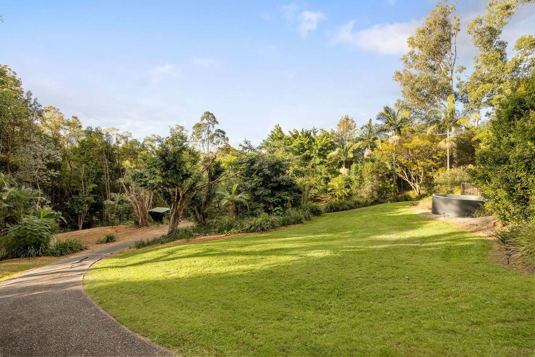 31 Northmount Road, Federal For Sale by Farmbuy.com - image 25