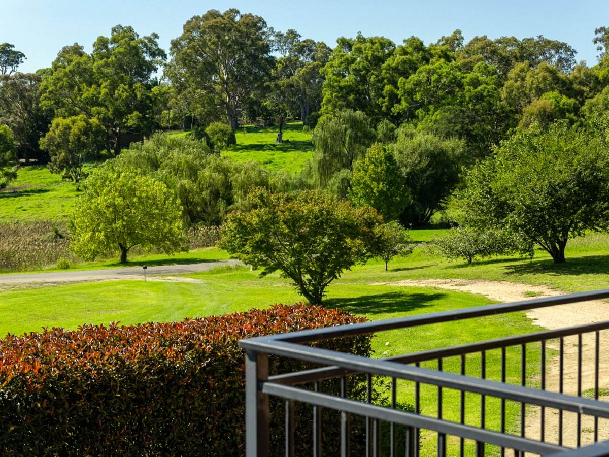 8 Willow Court, Bega For Sale by Farmbuy.com - image 24