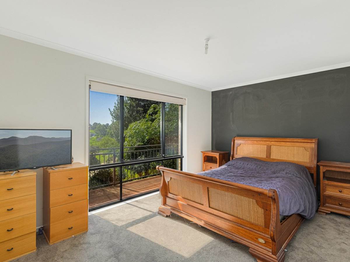 8 Willow Court, Bega For Sale by Farmbuy.com - image 13