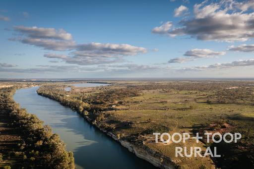 1721 Murraylands Road, Blanchetown SA 5357