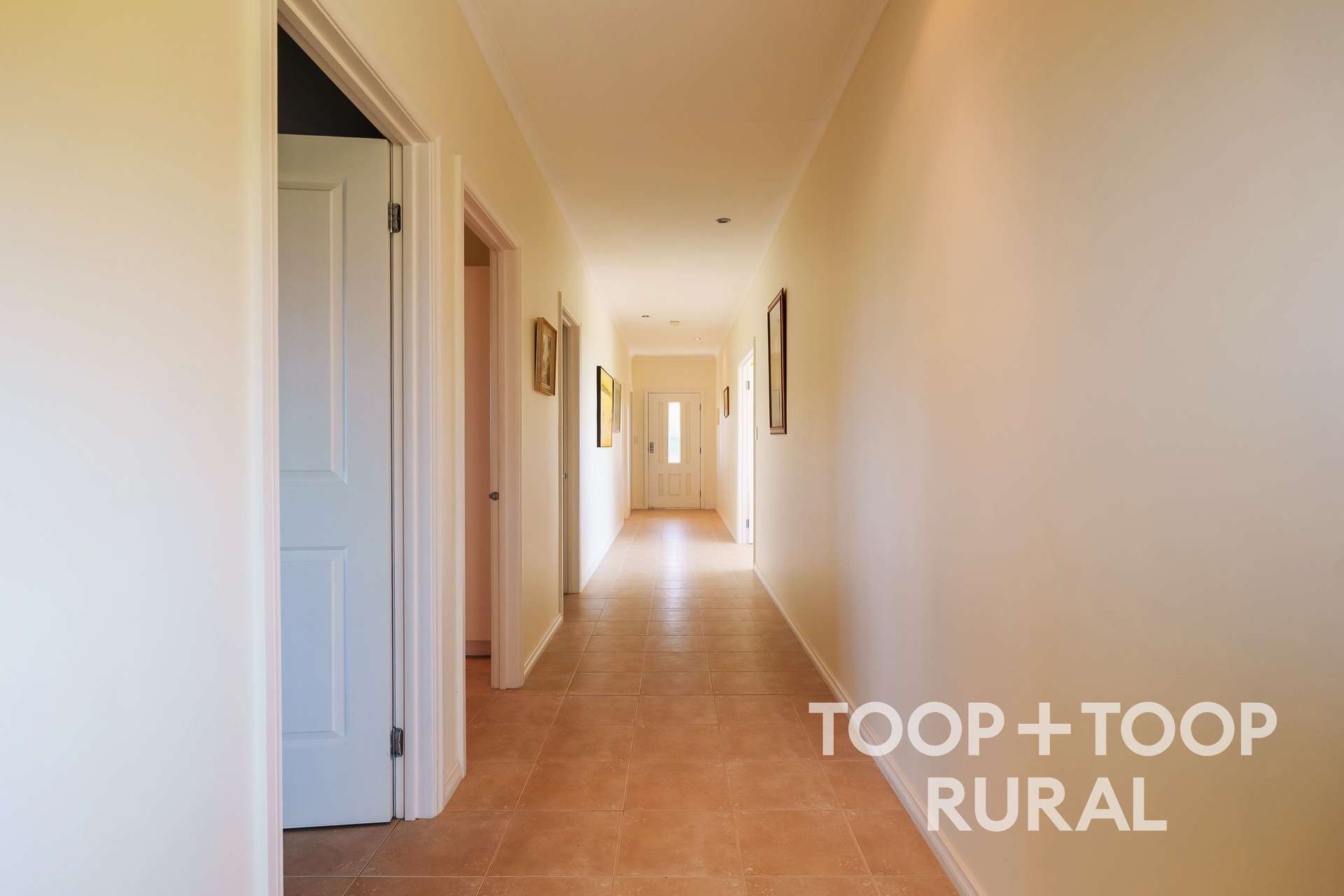 2021 North Coast Road, Wisanger For Sale by Farmbuy.com - image 22
