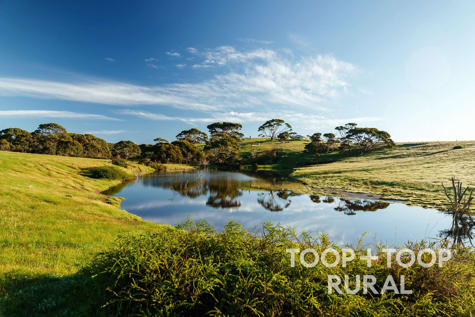 2021 North Coast Road, Wisanger For Sale by Farmbuy.com - image 2