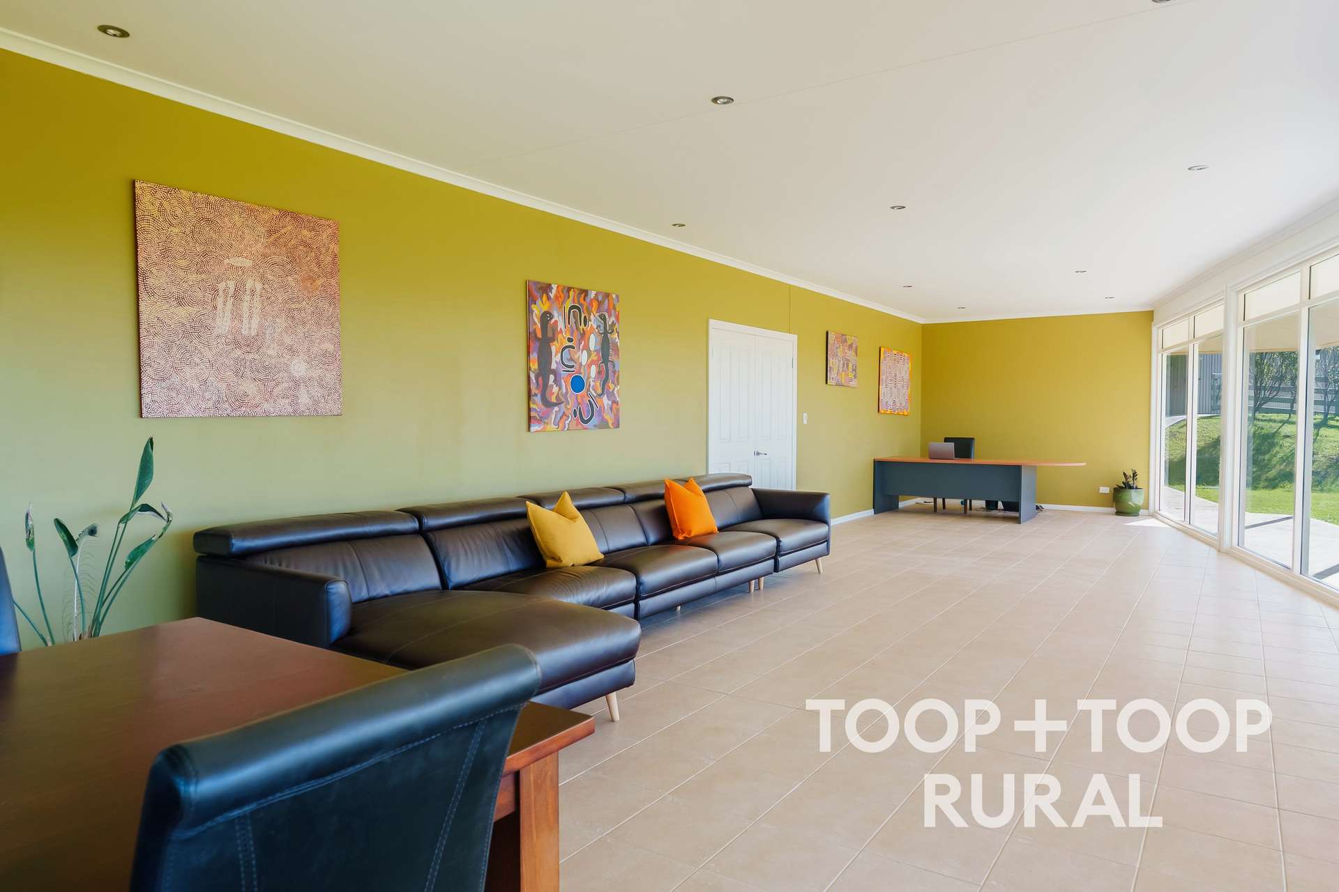 2021 North Coast Road, Wisanger For Sale by Farmbuy.com - image 9