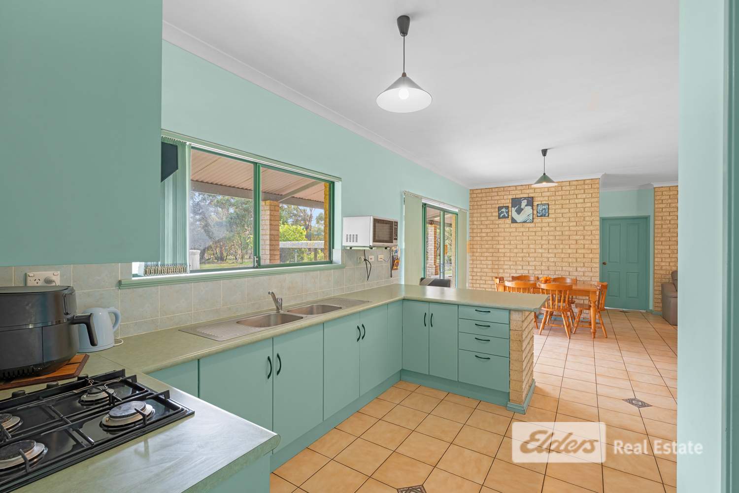 21 Brooking Street, Tenterden For Sale by Farmbuy.com - image 11