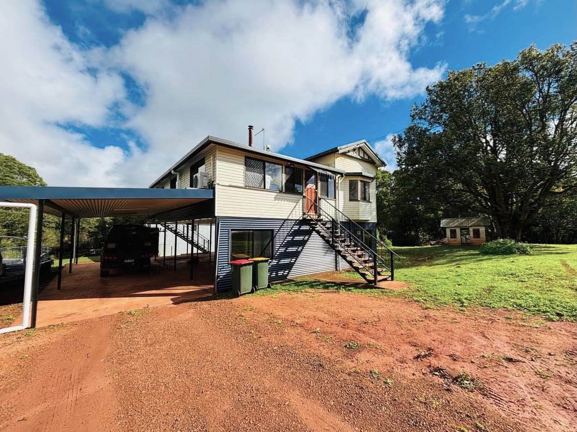 60 Brown Road, Lake Eacham For Sale by Farmbuy.com - image 20