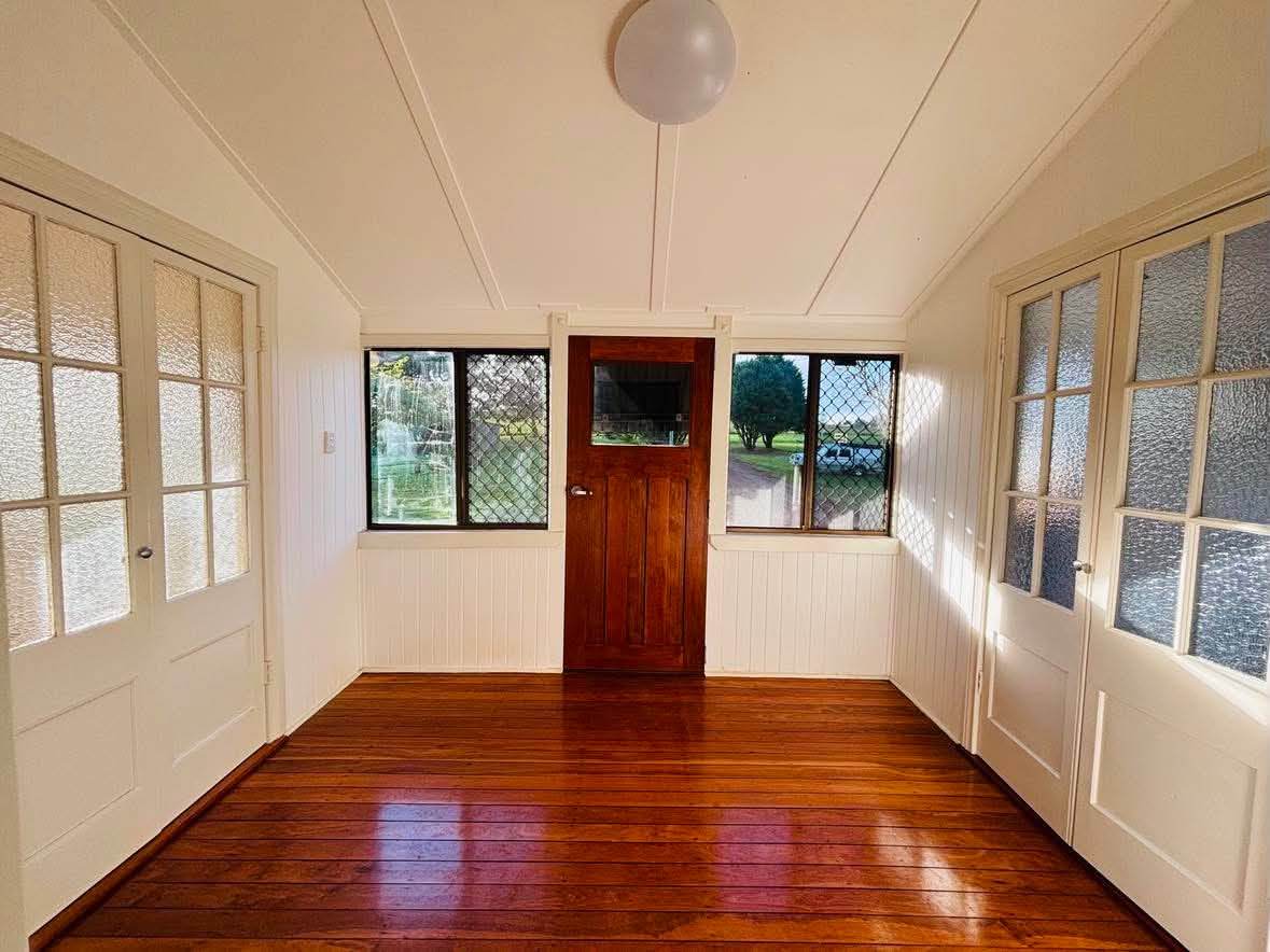 60 Brown Road, Lake Eacham For Sale by Farmbuy.com - image 5
