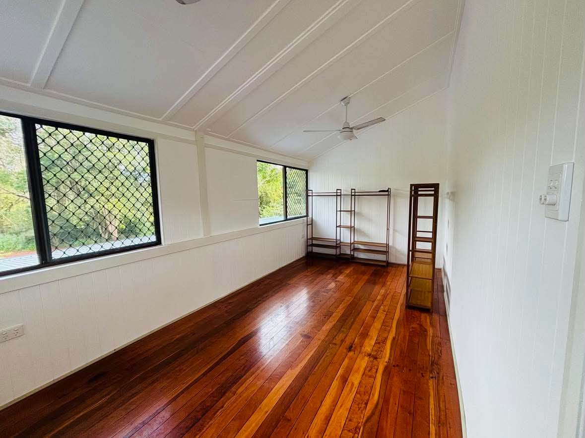 60 Brown Road, Lake Eacham For Sale by Farmbuy.com - image 13