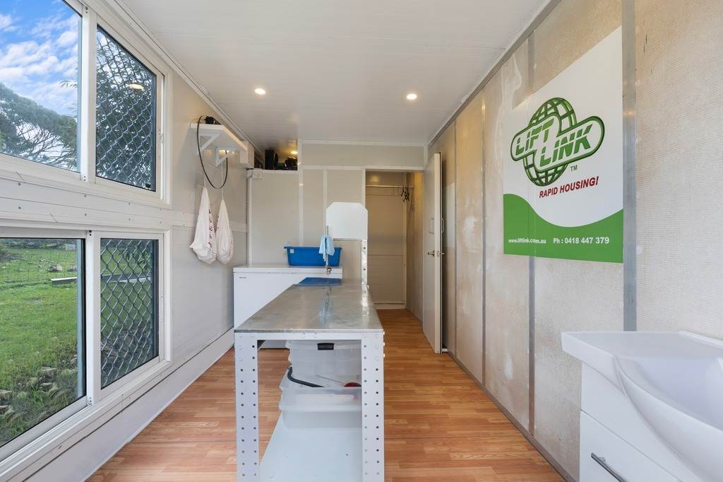 19 Summervista Boulevard, Kingscote For Sale by Farmbuy.com - image 9