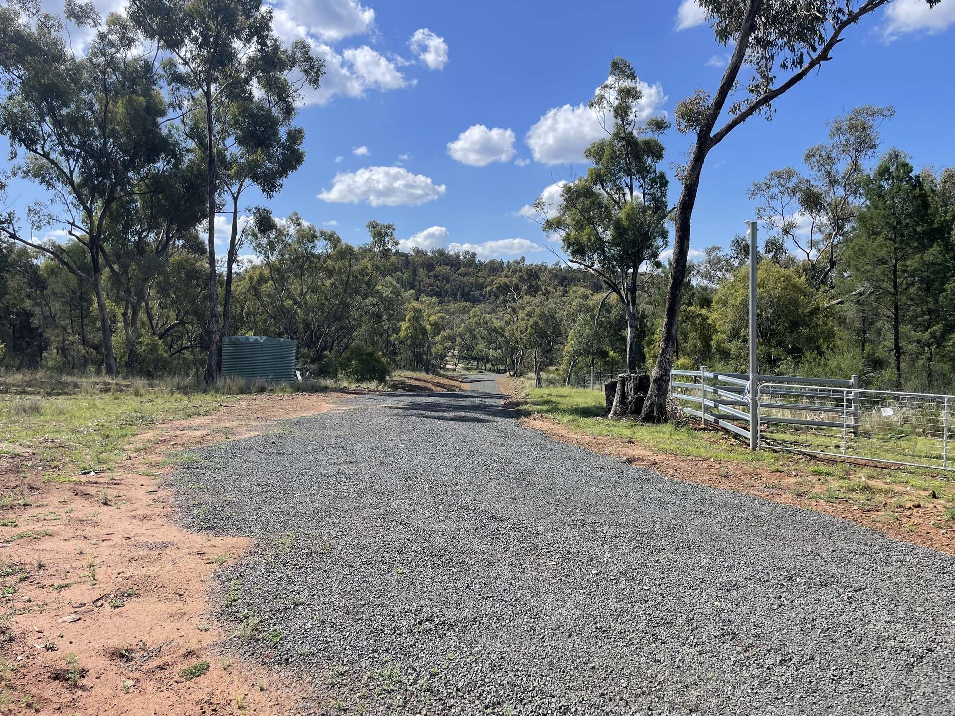 "Tambar Ridge" 100 High Street, Tambar Springs For Sale by Farmbuy.com - image 10