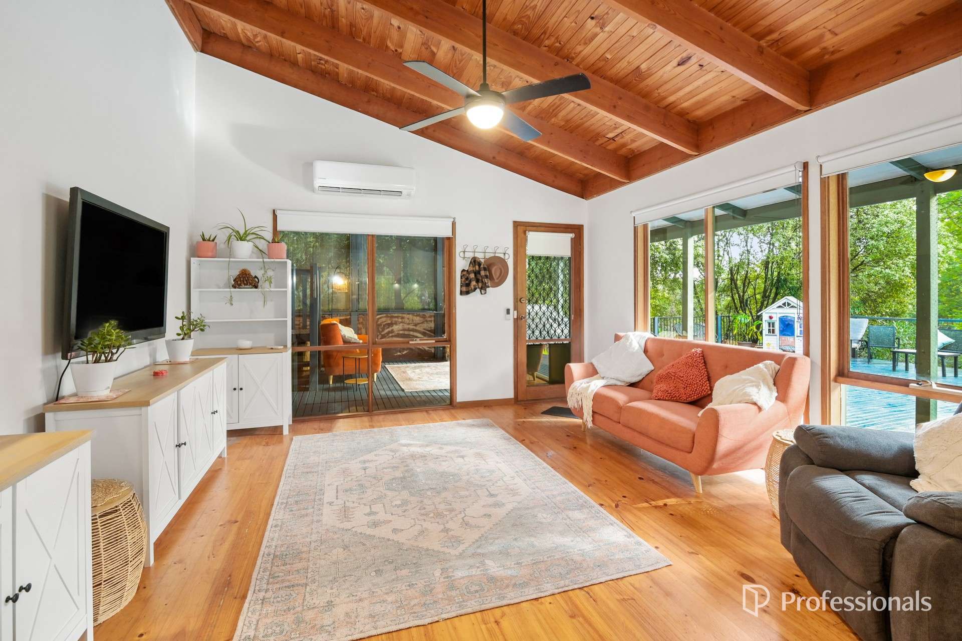 195 Glenview Road, Launching Place For Sale by Farmbuy.com - image 7