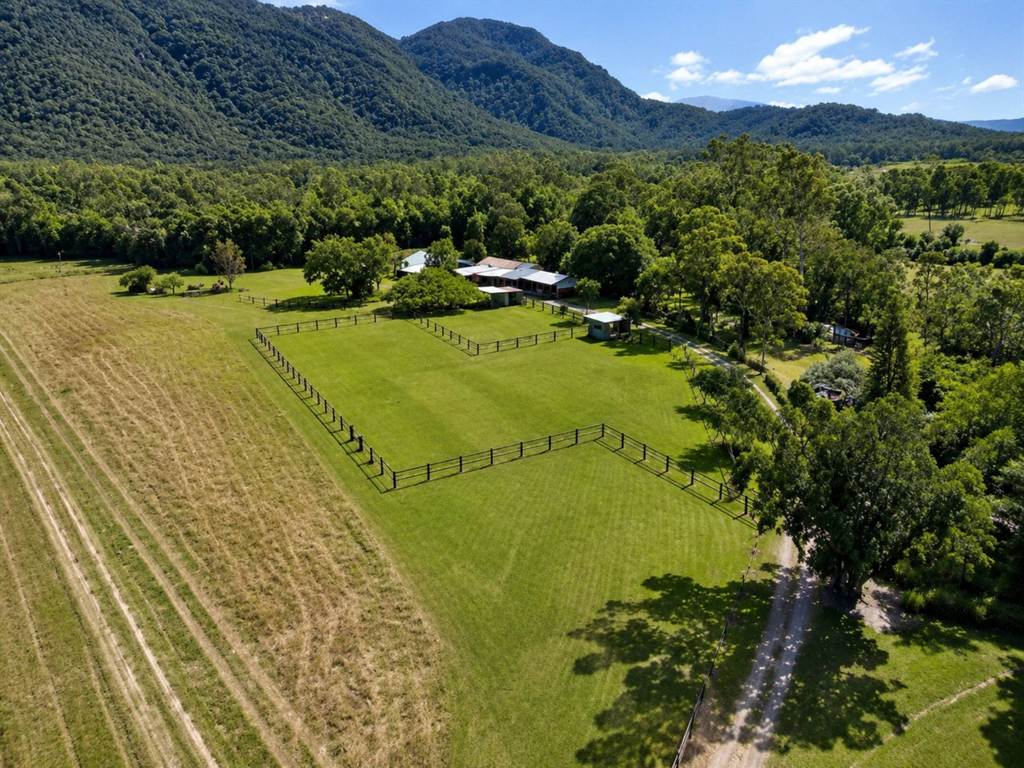 1006 Giru-Woodstock Road, Mount Surround QLD 4809