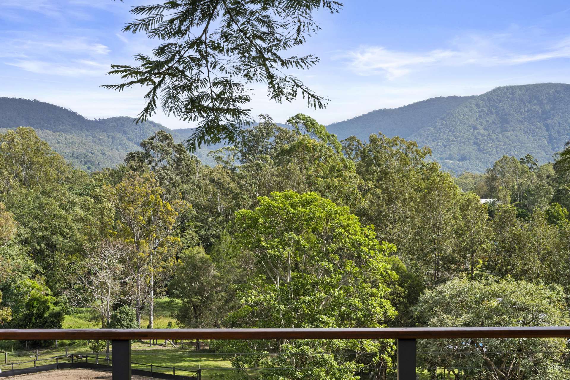 27 Westbourne Drive, Wights Mountain For Sale by Farmbuy.com - image 2