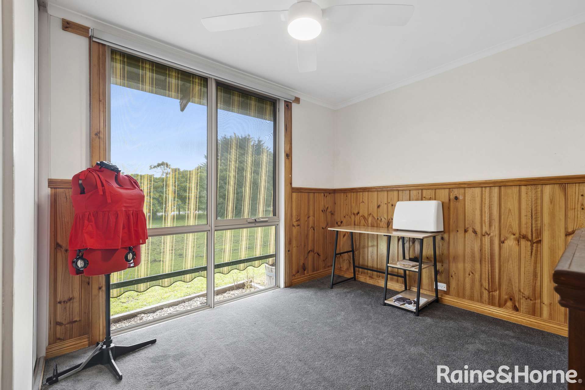 96 Baynton Road, Kyneton For Sale by Farmbuy.com - image 15