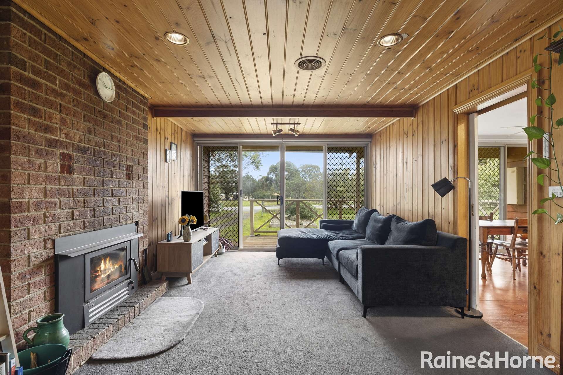 96 Baynton Road, Kyneton For Sale by Farmbuy.com - image 7