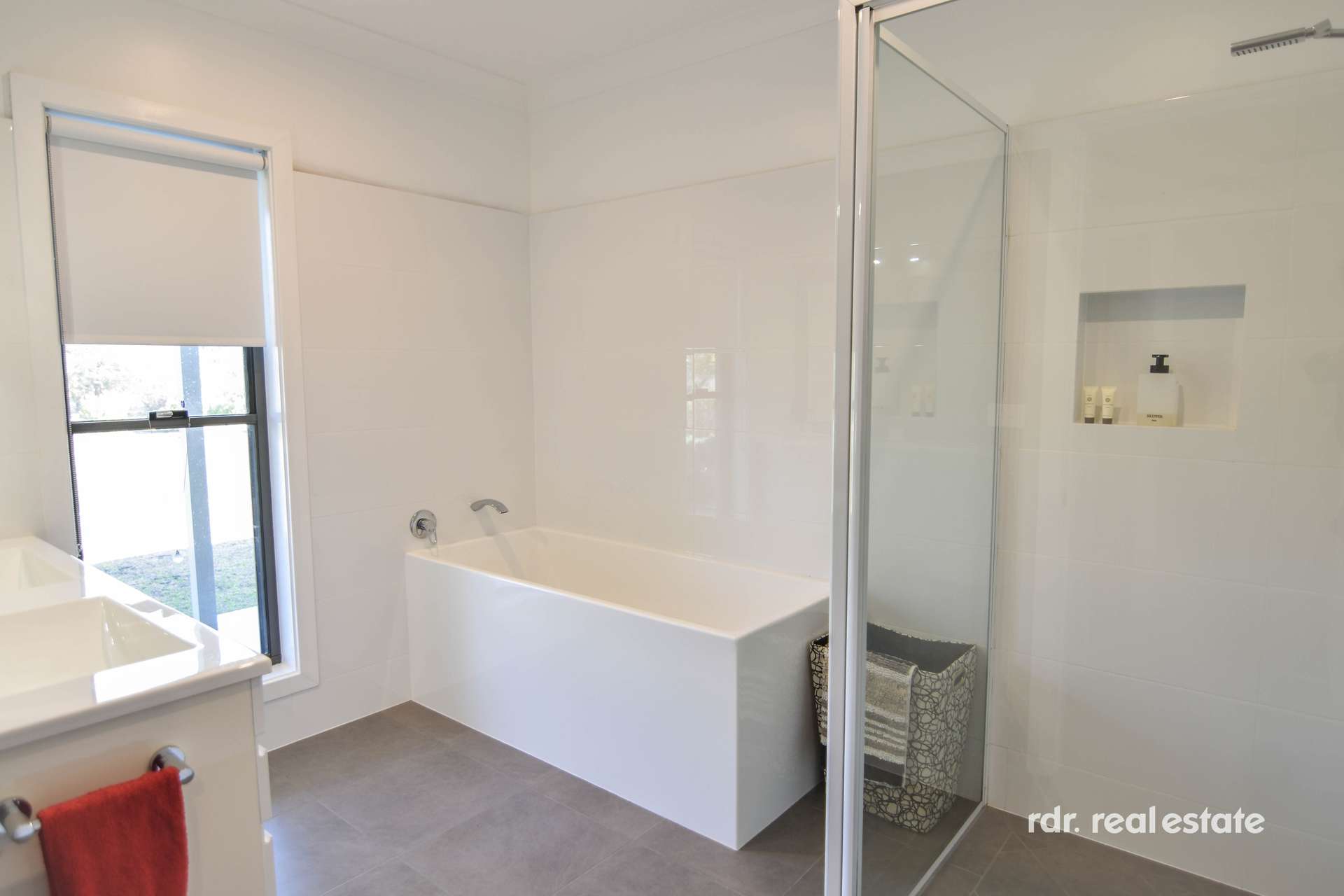 23 Clancys Drive, Inverell For Sale by Farmbuy.com - image 15