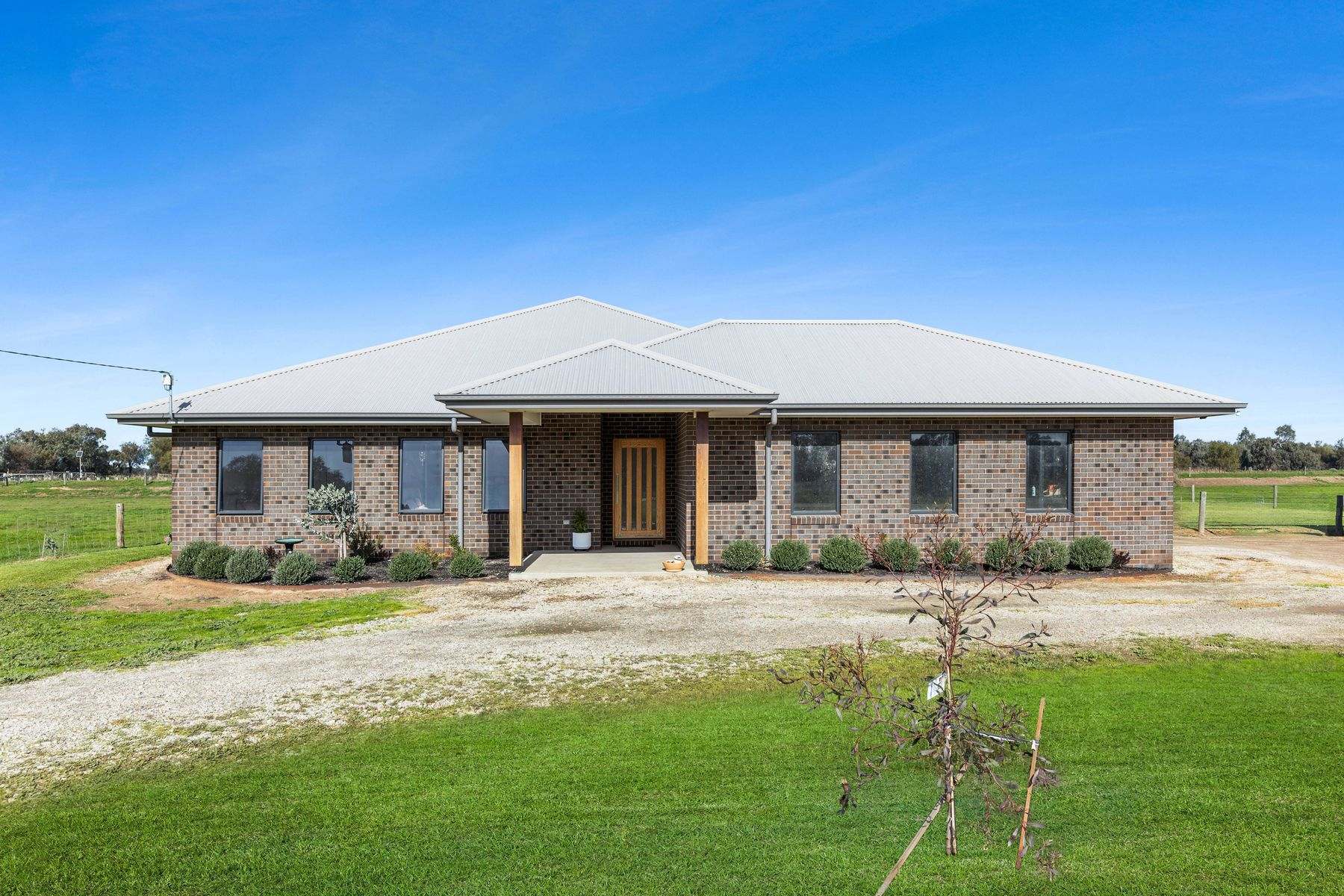 3 Cleeland Street, Gunbower For Sale by Farmbuy.com - image 2