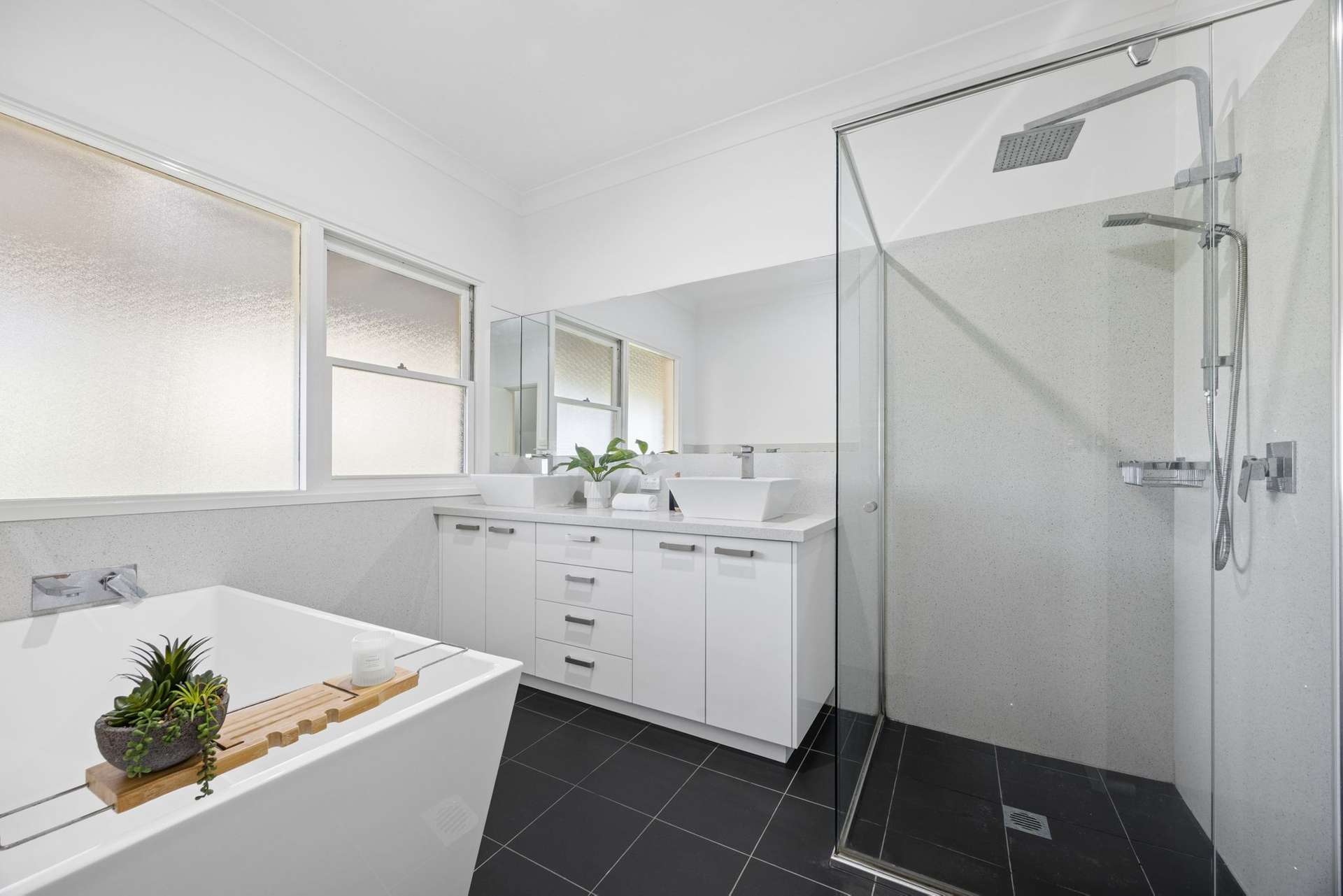 "Windamere", 11 Shearsby Crescent, Yass Auction by Farmbuy.com - image 23