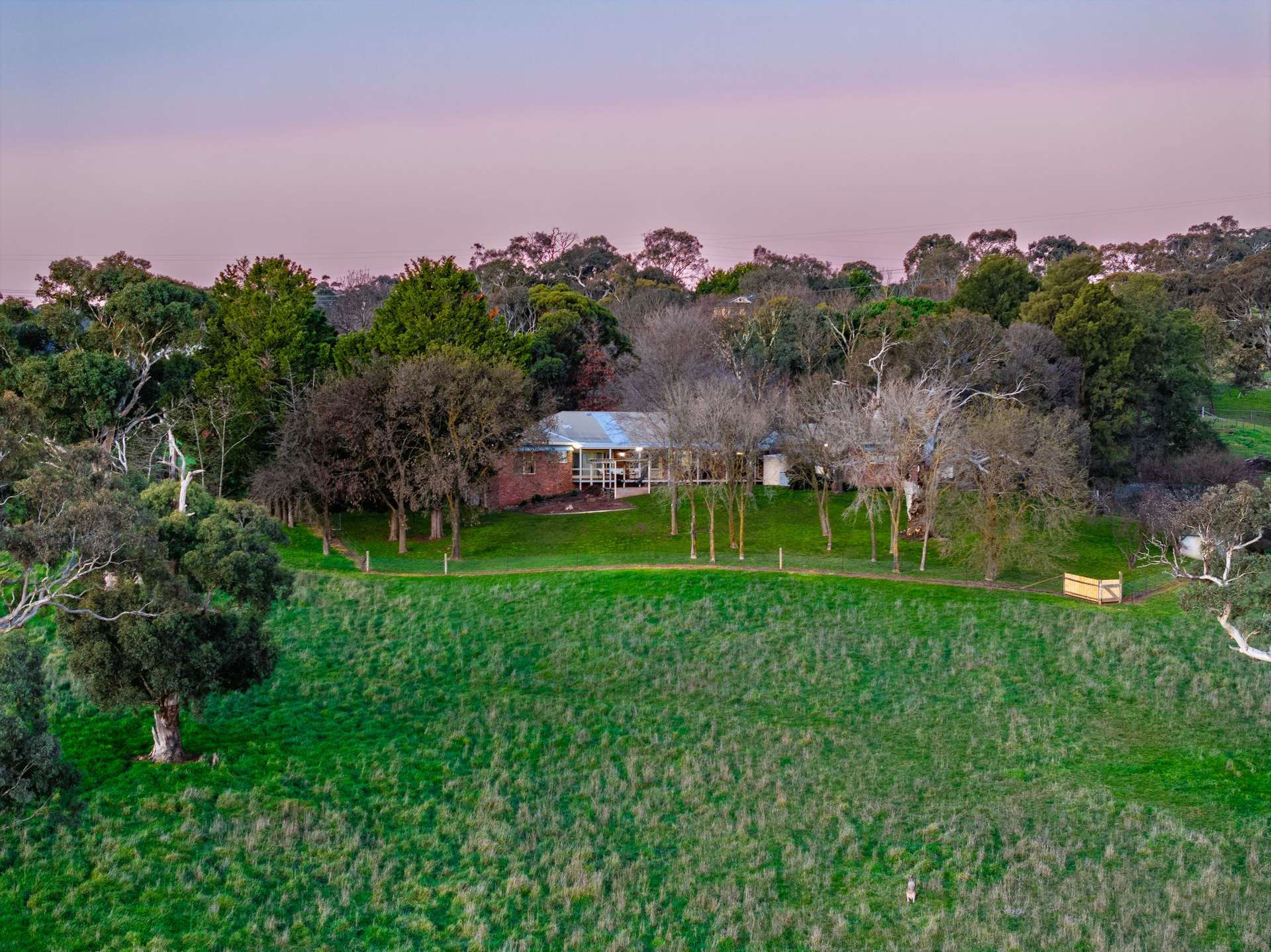 "Windamere", 11 Shearsby Crescent, Yass Auction by Farmbuy.com - image 30