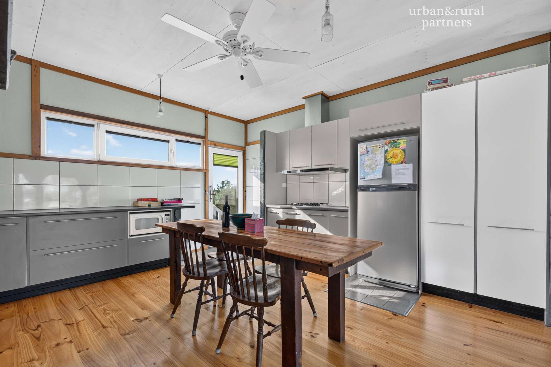 30 Peregrine Drive, Marion Bay For Sale by Farmbuy.com - image 10