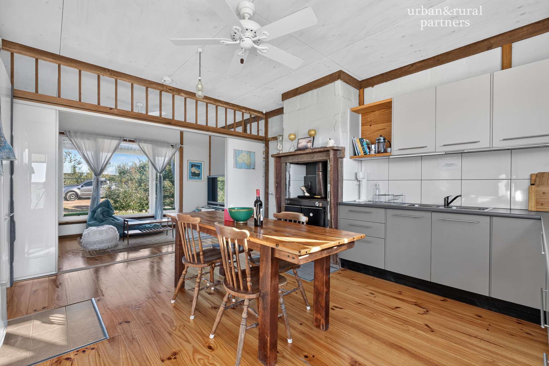 30 Peregrine Drive, Marion Bay For Sale by Farmbuy.com - image 5