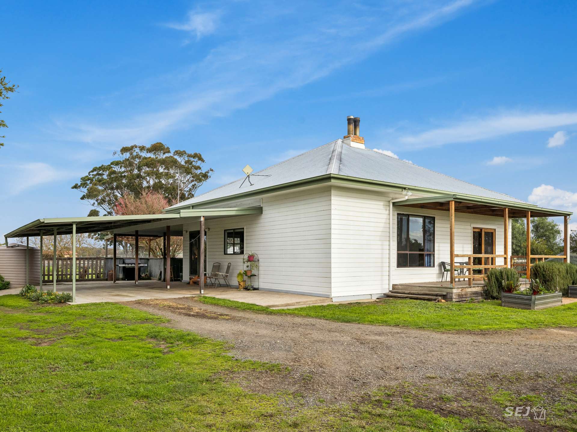 596 Settlement Road, Kilmany For Sale by Farmbuy.com - image 19