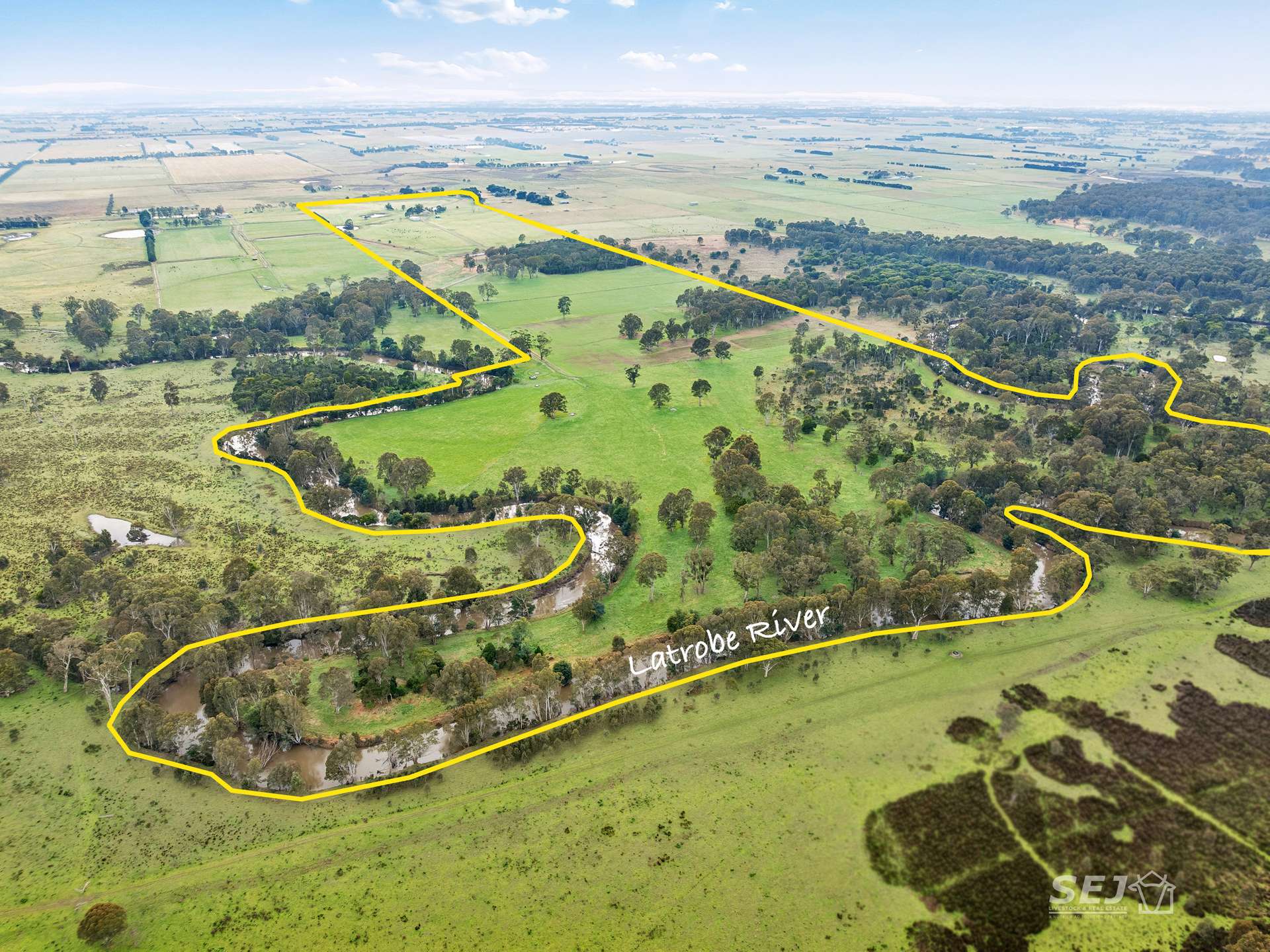 596 Settlement Road, Kilmany For Sale by Farmbuy.com - image 2