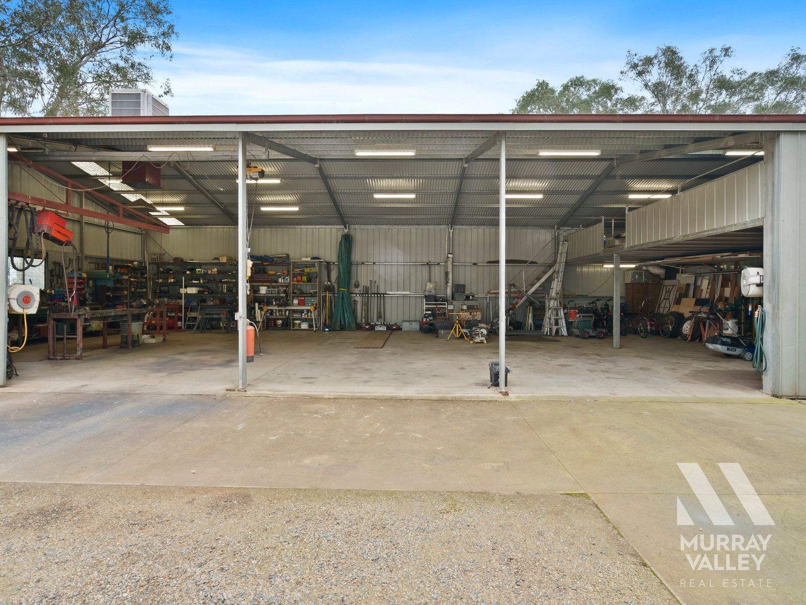 10 Brears Road, Yarrawonga For Sale by Farmbuy.com - image 5
