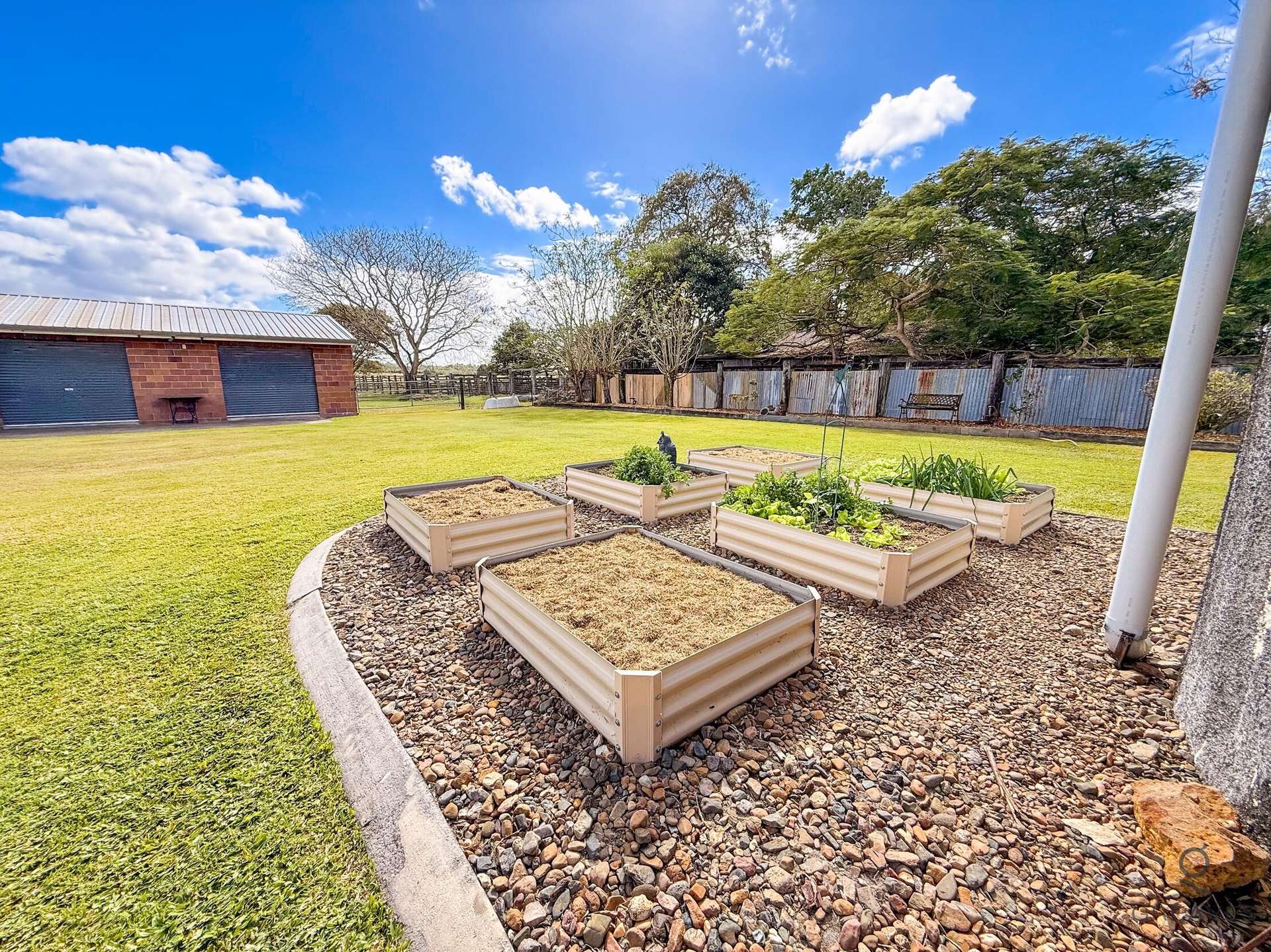 11 Rustic Road, Sharon For Sale by Farmbuy.com - image 29