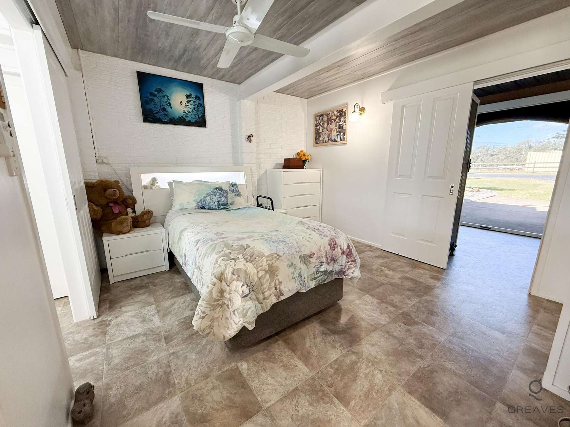 11 Rustic Road, Sharon For Sale by Farmbuy.com - image 21