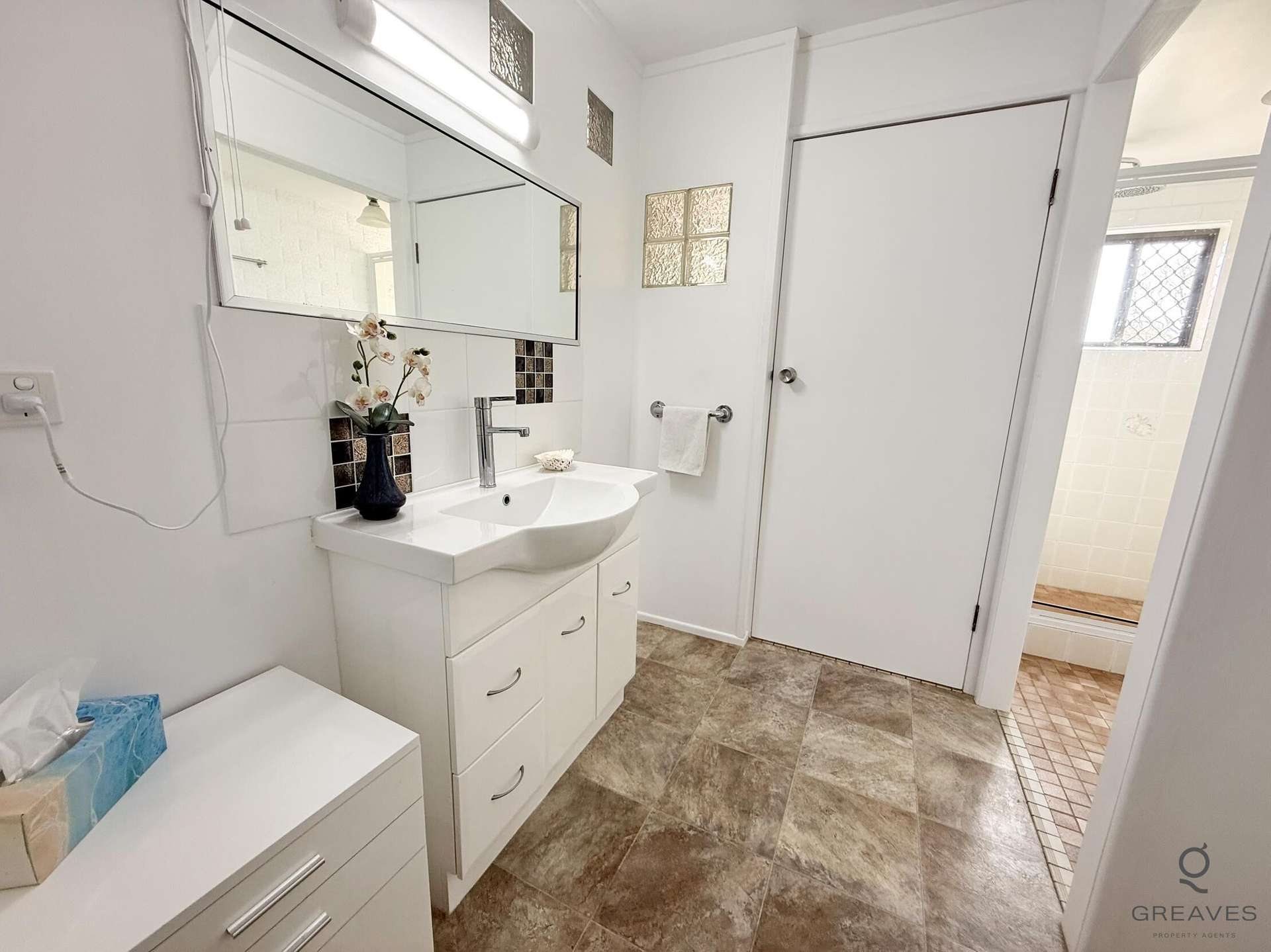 11 Rustic Road, Sharon For Sale by Farmbuy.com - image 22