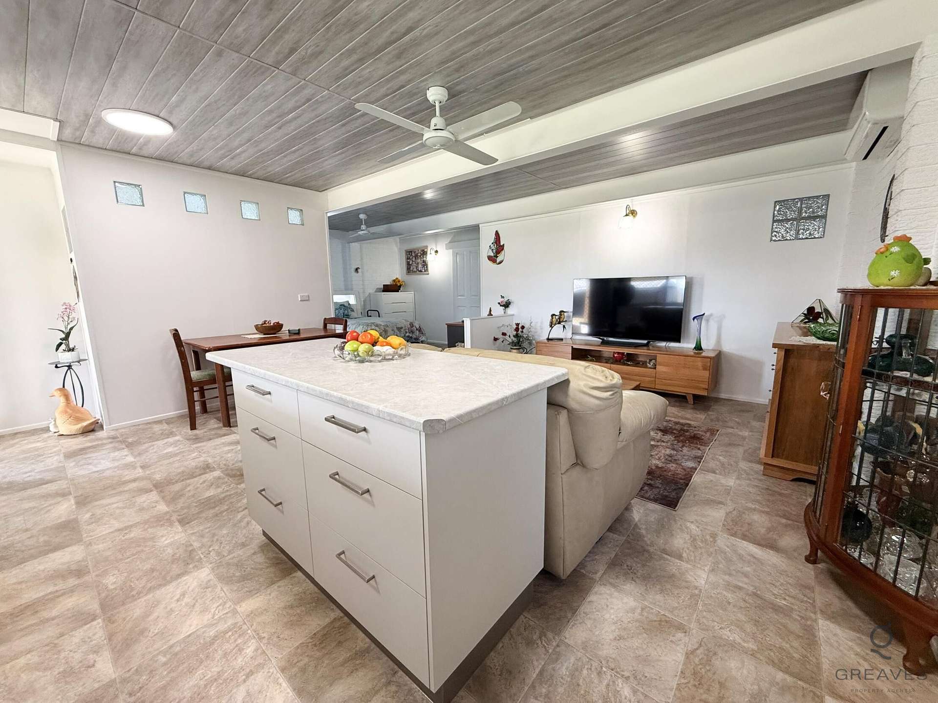 11 Rustic Road, Sharon For Sale by Farmbuy.com - image 19