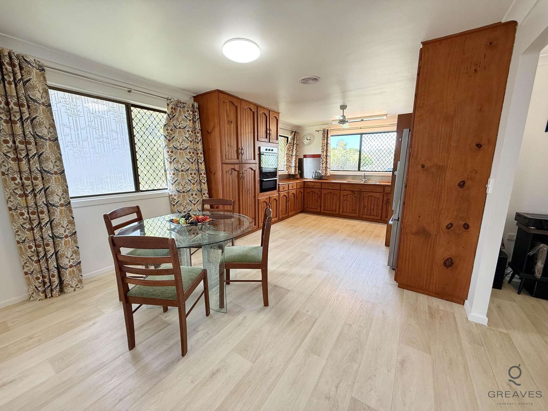 11 Rustic Road, Sharon For Sale by Farmbuy.com - image 6