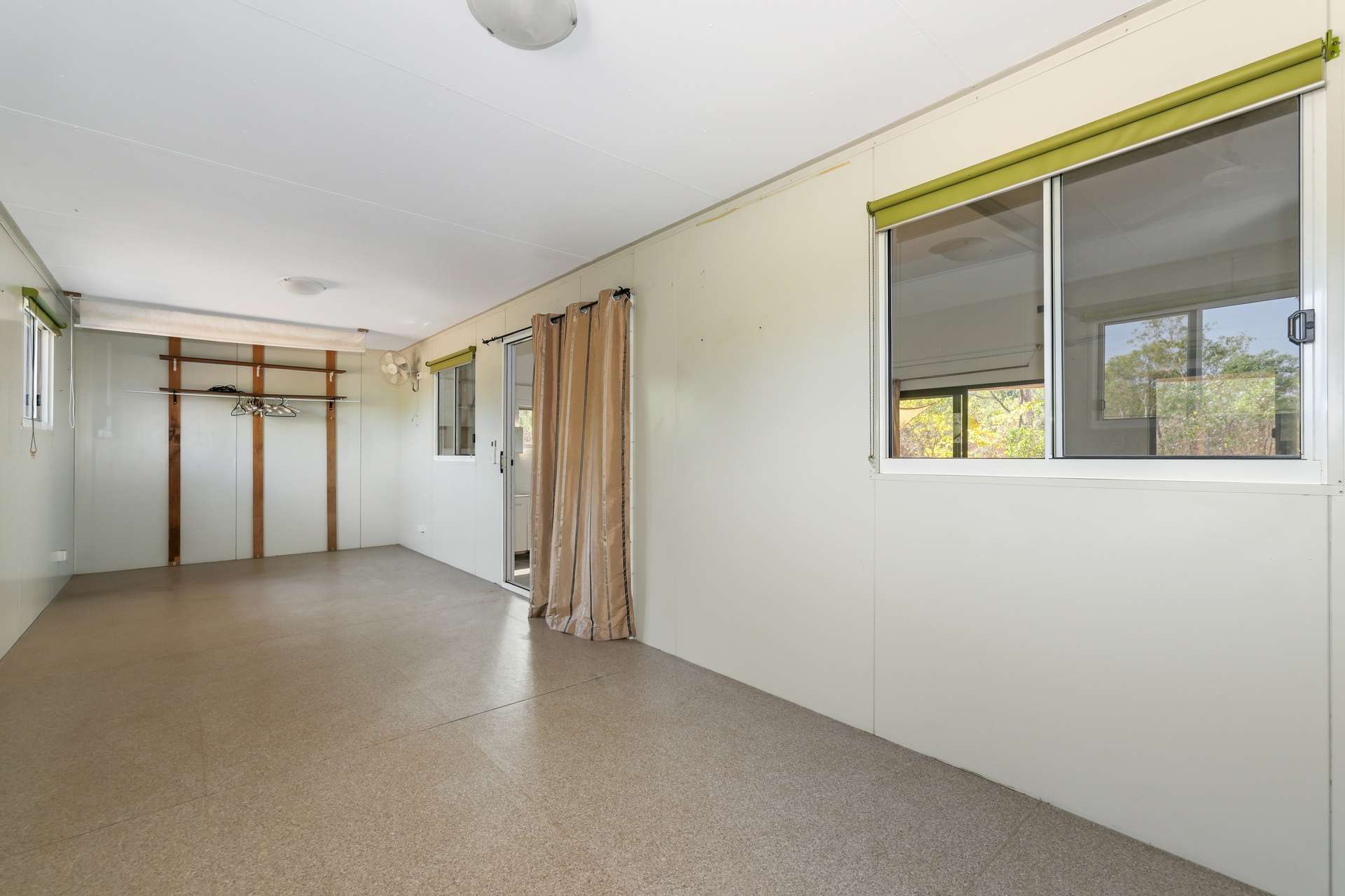 27 Gillatly Road, Humpty Doo For Sale by Farmbuy.com - image 27