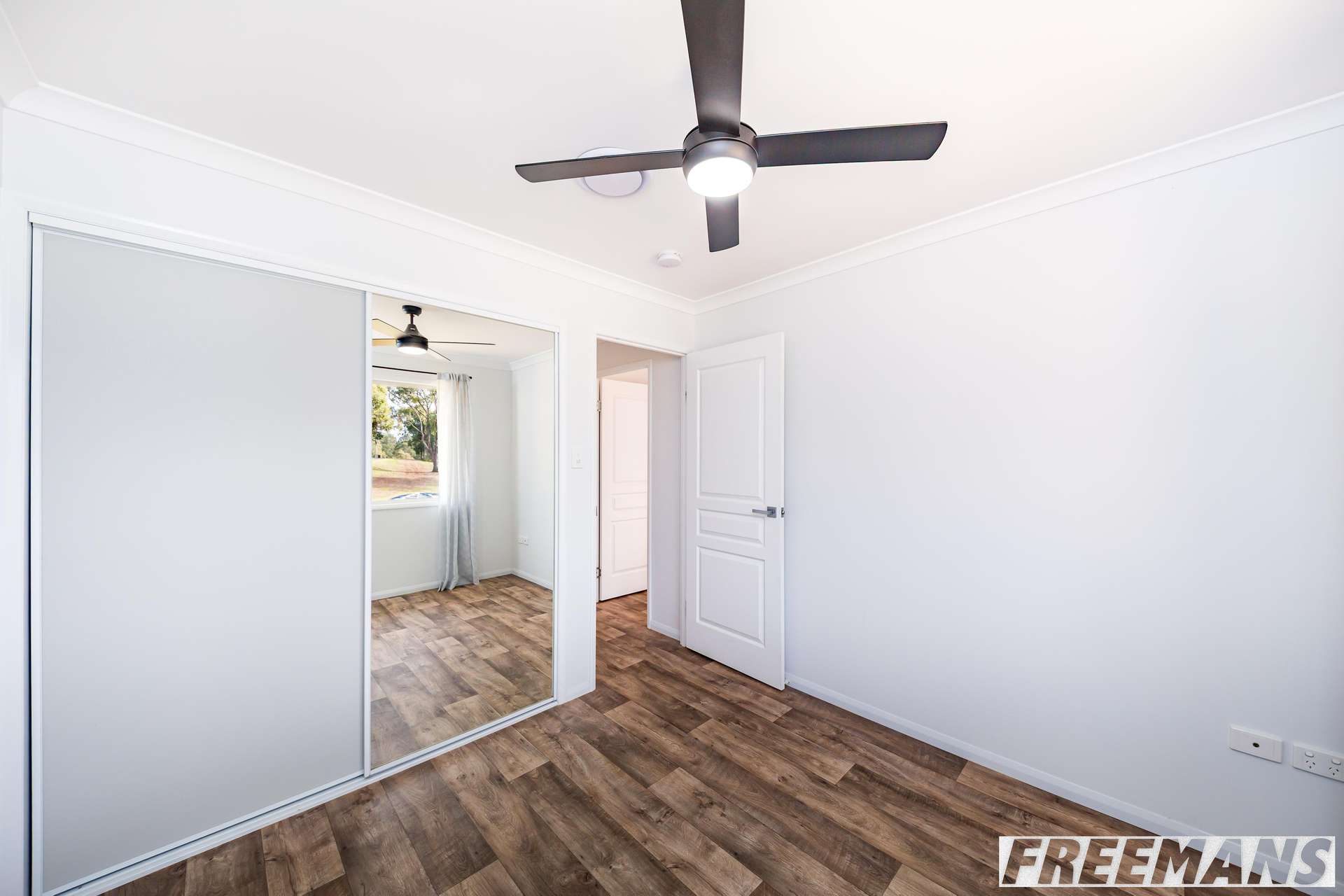 4 Goode Street, Nanango For Sale by Farmbuy.com - image 17
