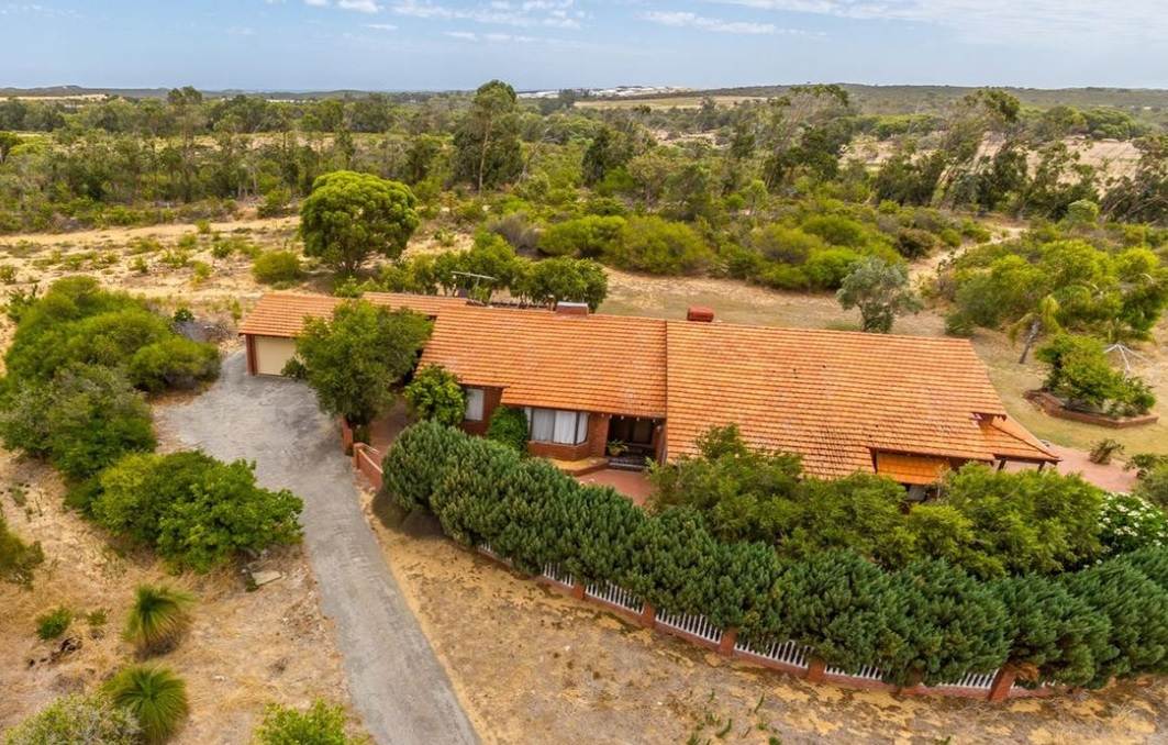 3049 Wanneroo Road, Carabooda For Sale by Farmbuy.com - image 35