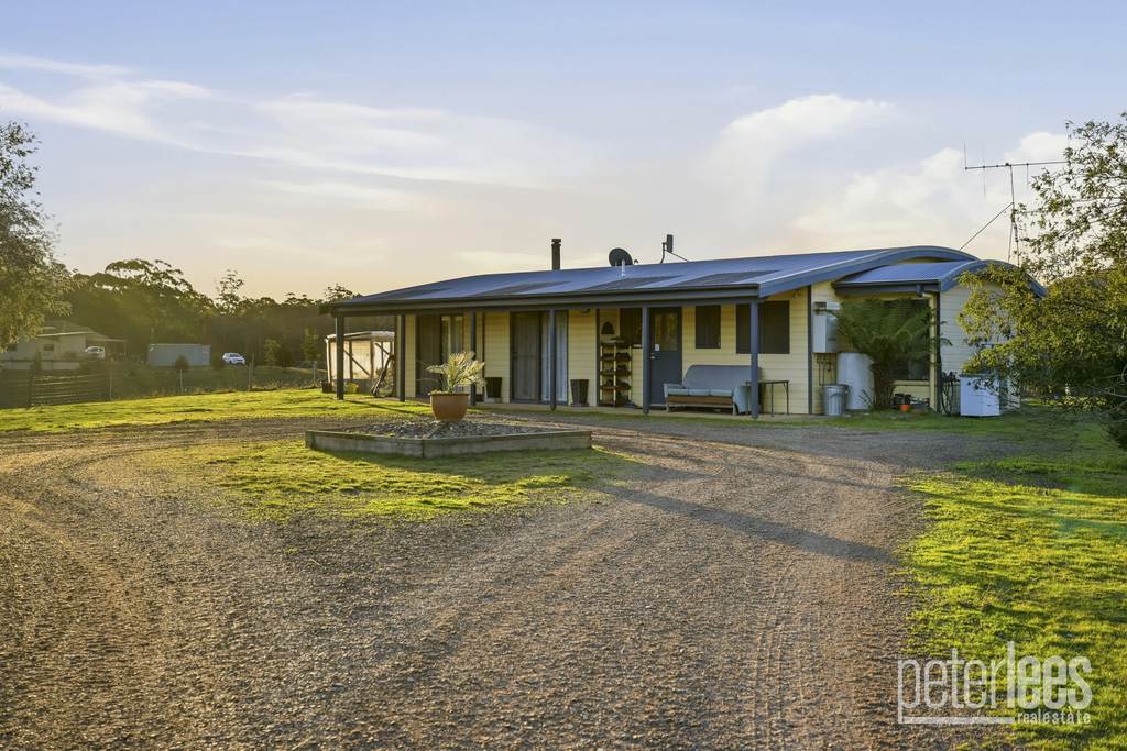 265 Medeas Cove Road, St Helens TAS 7216